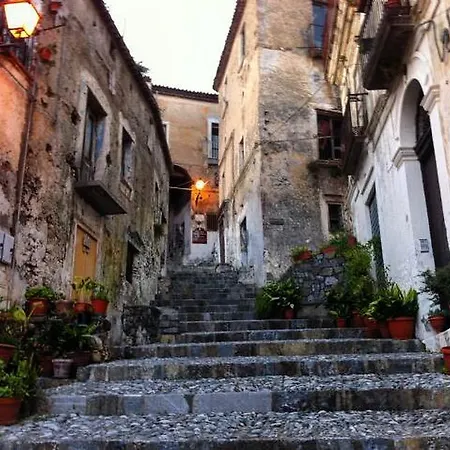 Historic Center * Scalea